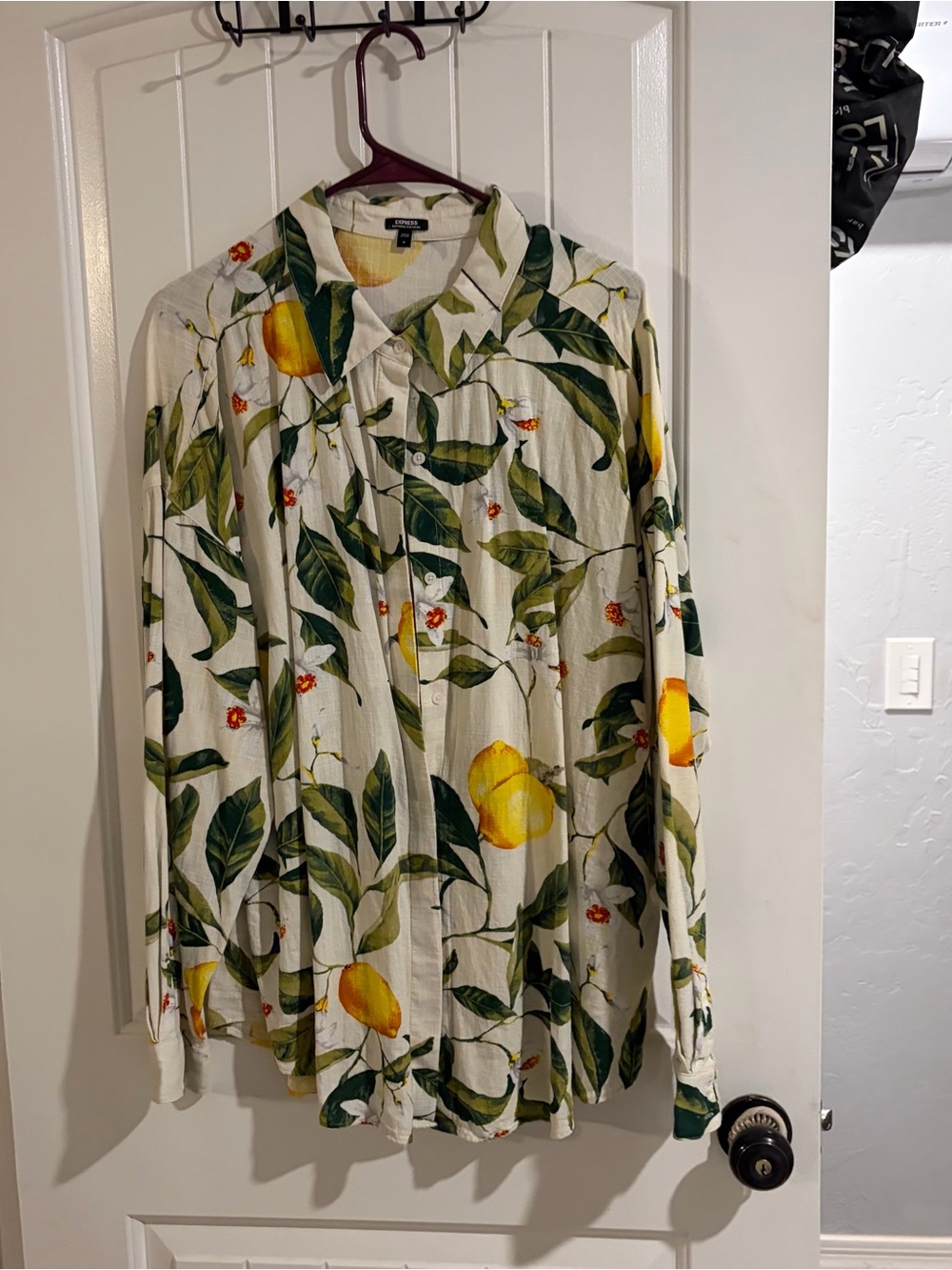 Express Cream Button-Down Shirt with Yellow Lemon & Green Leaf Print